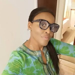 Meet your Posher, Arnette